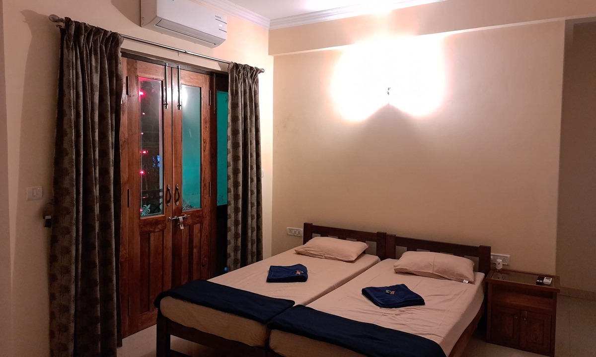 Bardez Hotel | Dsouzas Guest House
