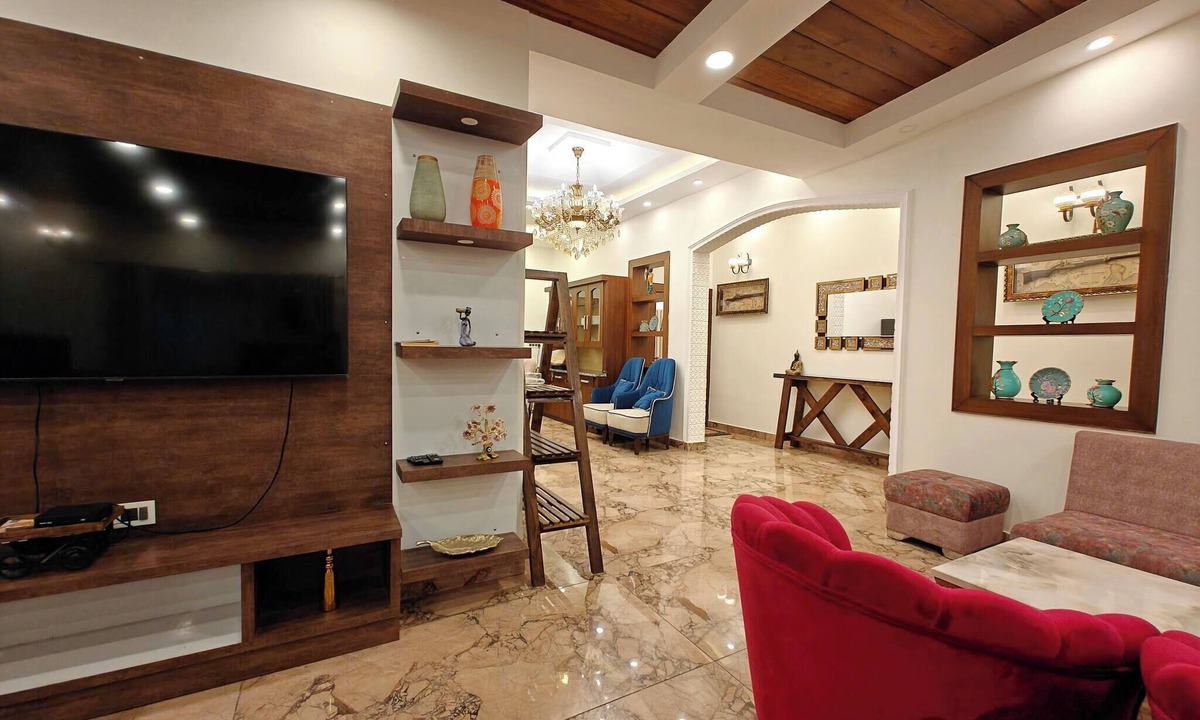 Dehradun Villa | The Paradise - Luxury 3BR Villa Near the Airport in Dehradun