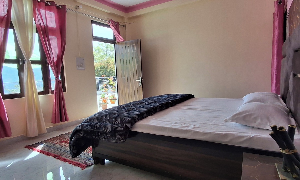 Kuthar Hotel | Sun Shine Haven Retreat Chandi