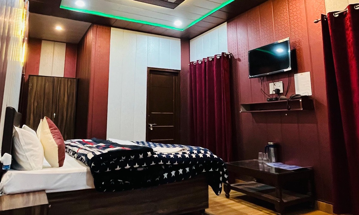 Kanatal Resort | Dev Bhoomi Resort