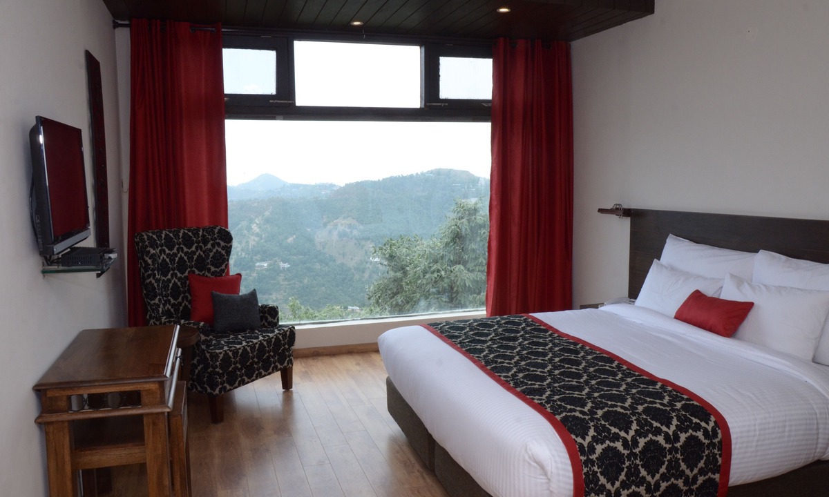 Shimla Hotel | WoodSmoke resort & Spa