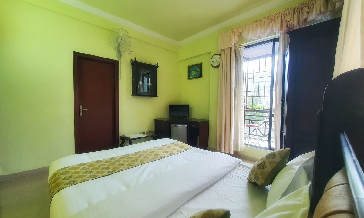 Moolakadai Hotel | The Paradise by Prasanth