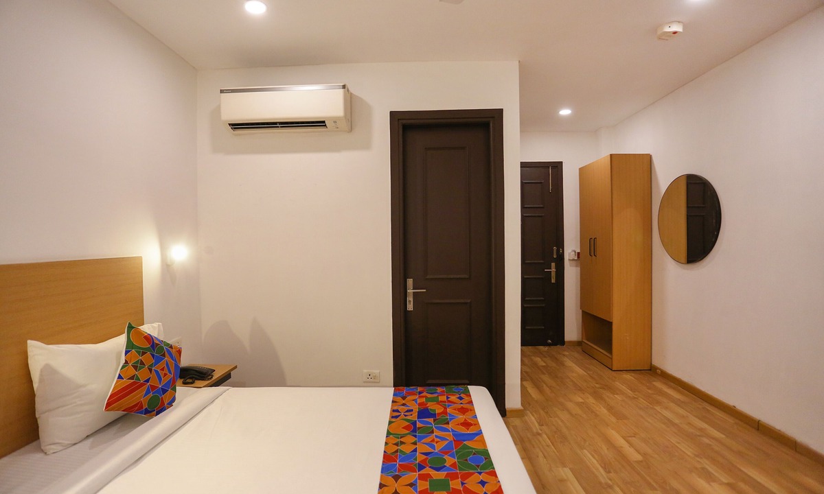 Pashim Vihar Hotel | FabHotel A One Paschim Vihar