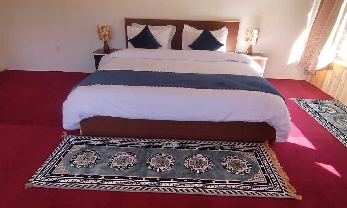 Sangla Hotel | The Kamru Riverside Camps and Resorts