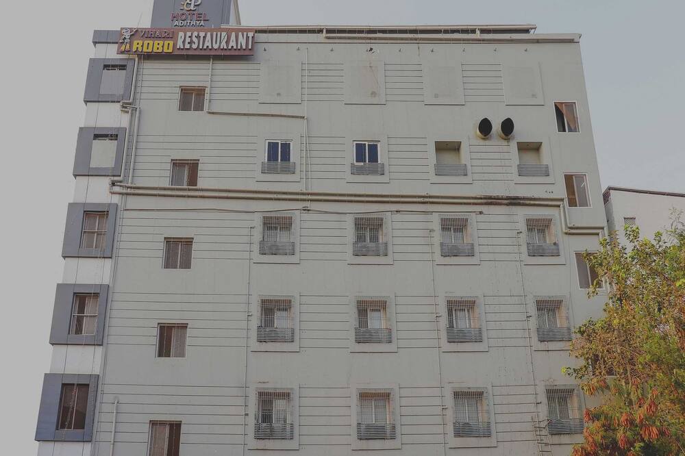 Eluru Hotel | Hotel Vihari HoVii