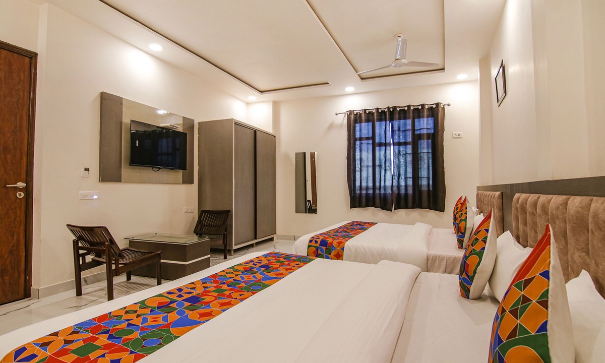Amritsar Hotel | Fabhotel Aryan Grand
