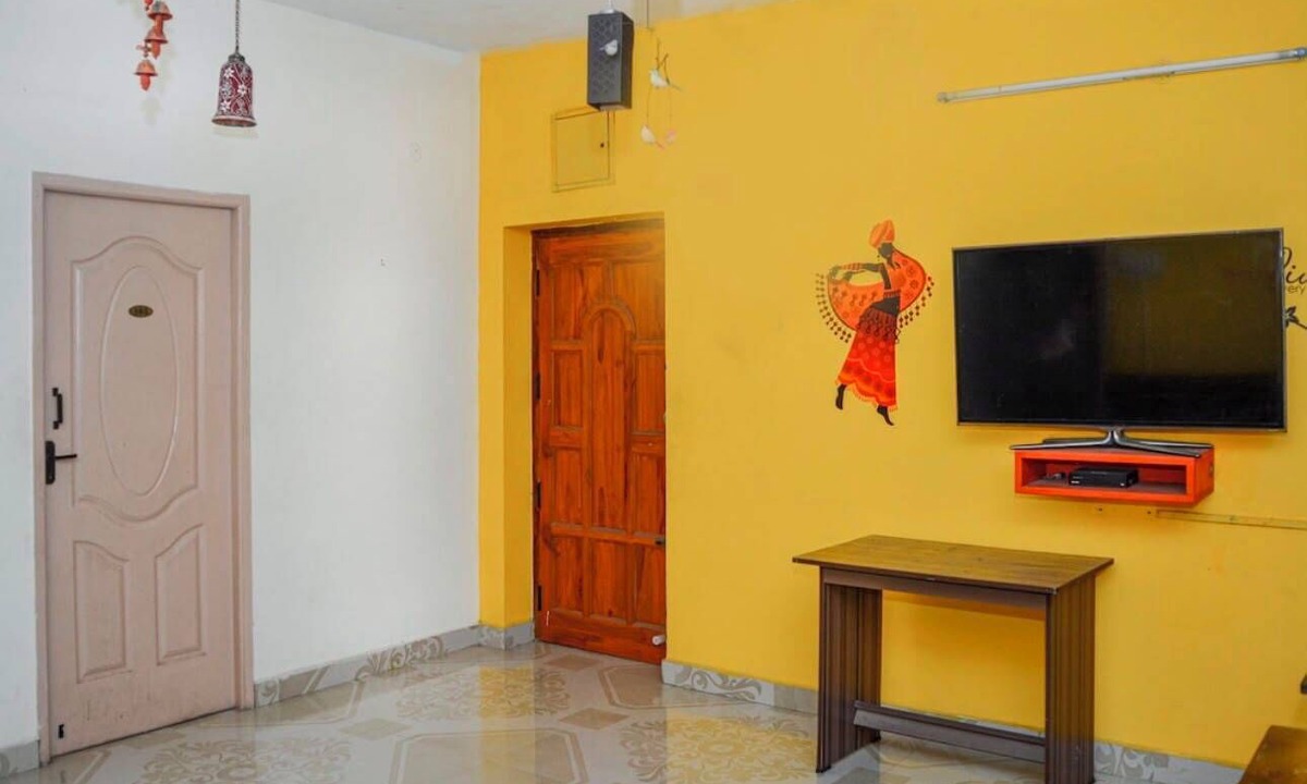 Anna Nagar Hostel | MERITON STAYS - PREMIUM MEN'S PG