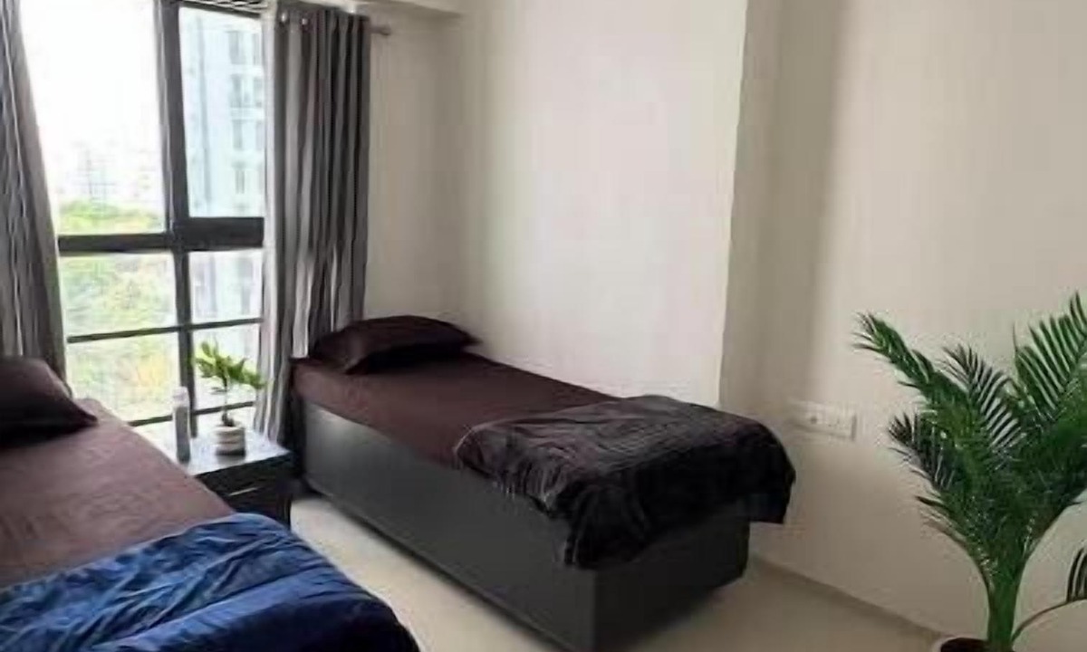 Chandkheda Apartment | Spacious Modern 3BHK Retreat Near Motera Stadium & GIFT City