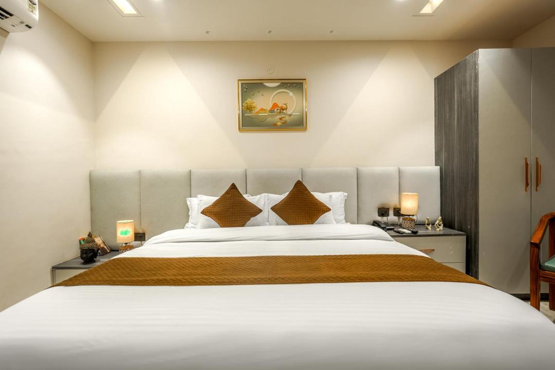 Mohali Hotel | Hotel Bella Vento Luxury Stay Near CGC Landran Mohali Chandigarh