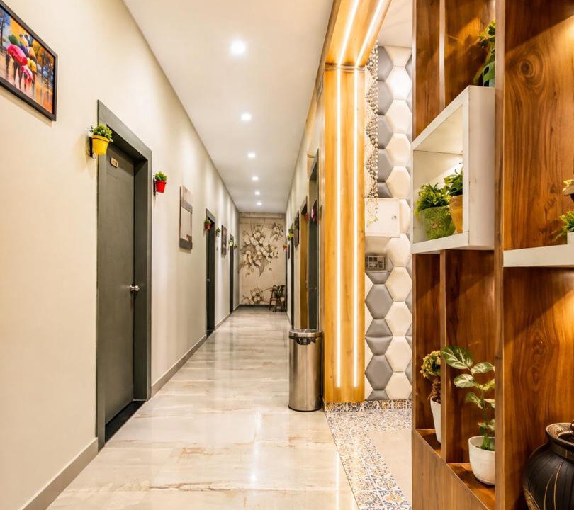 Mathura Hotel | Hotel Urban Stay - Mathura
