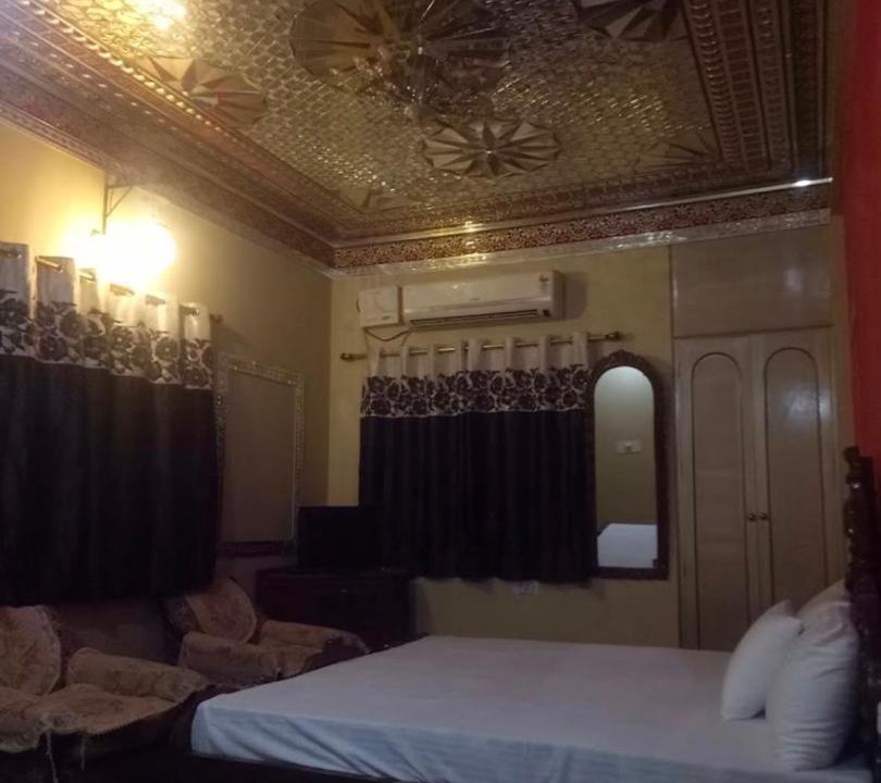 Fatehpur Hotel | Hotel aashirwad palace