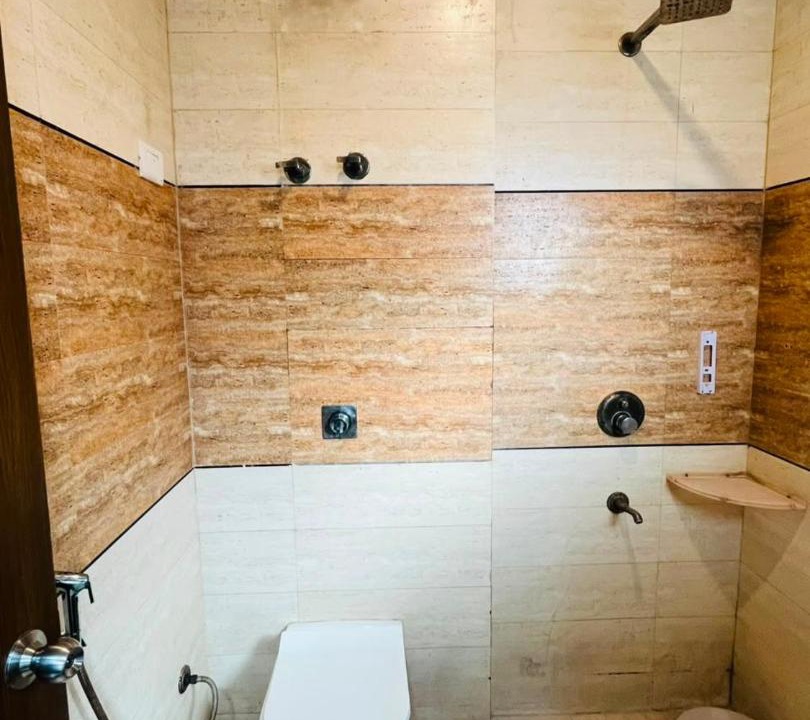 Green Park Hotel | Hotel Royal Green - Green Park Metro