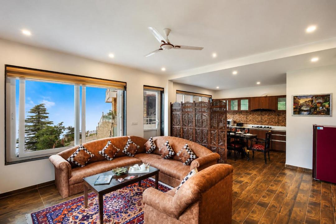 The Mall Road Villa | Hilltop Villa 4-BHK Villa with Terrace & Balconies near Mall road