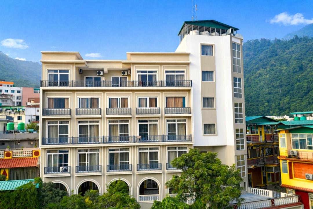 Tapovan Hotel | MVT Guesthouse & Restaurant (Rishikesh)