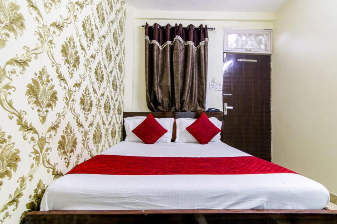 Paharganj Hotel | Hotel aarna inn