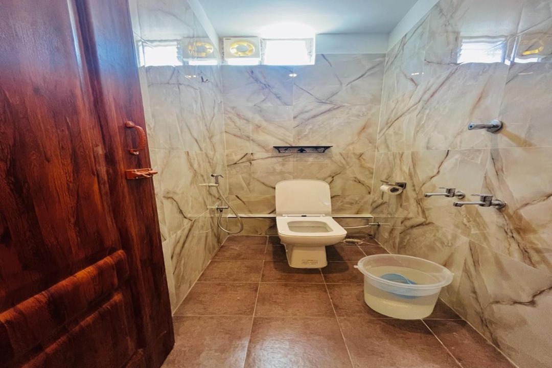 Pallavaram Hotel | Ten Cents Service Apartment