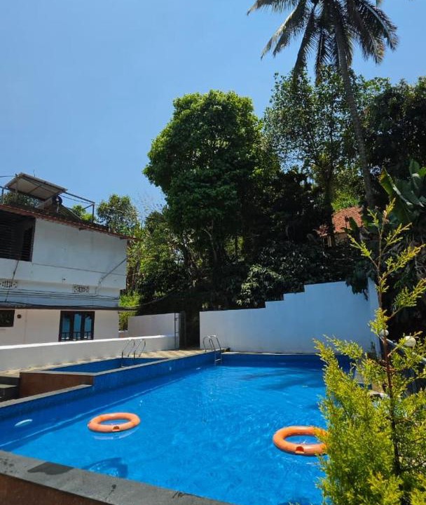 Thariyode Villa | Coffeehut Pool Villa