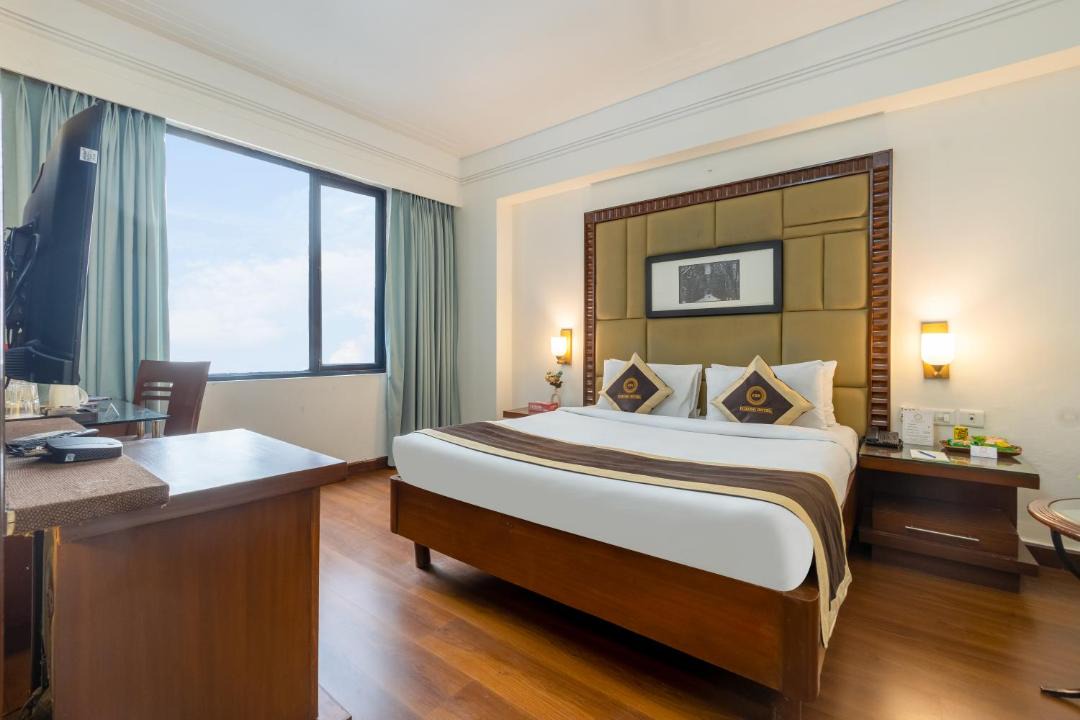 Greater Kailash Enclave I Hotel | Foxoso The BMK - A Corporate Hotel