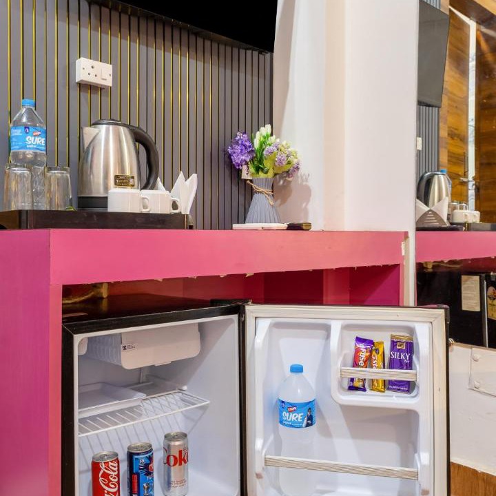 Kaushambi Hotel | Hotel Angel Pink Residency B-58 Near Kaushambi metro Station