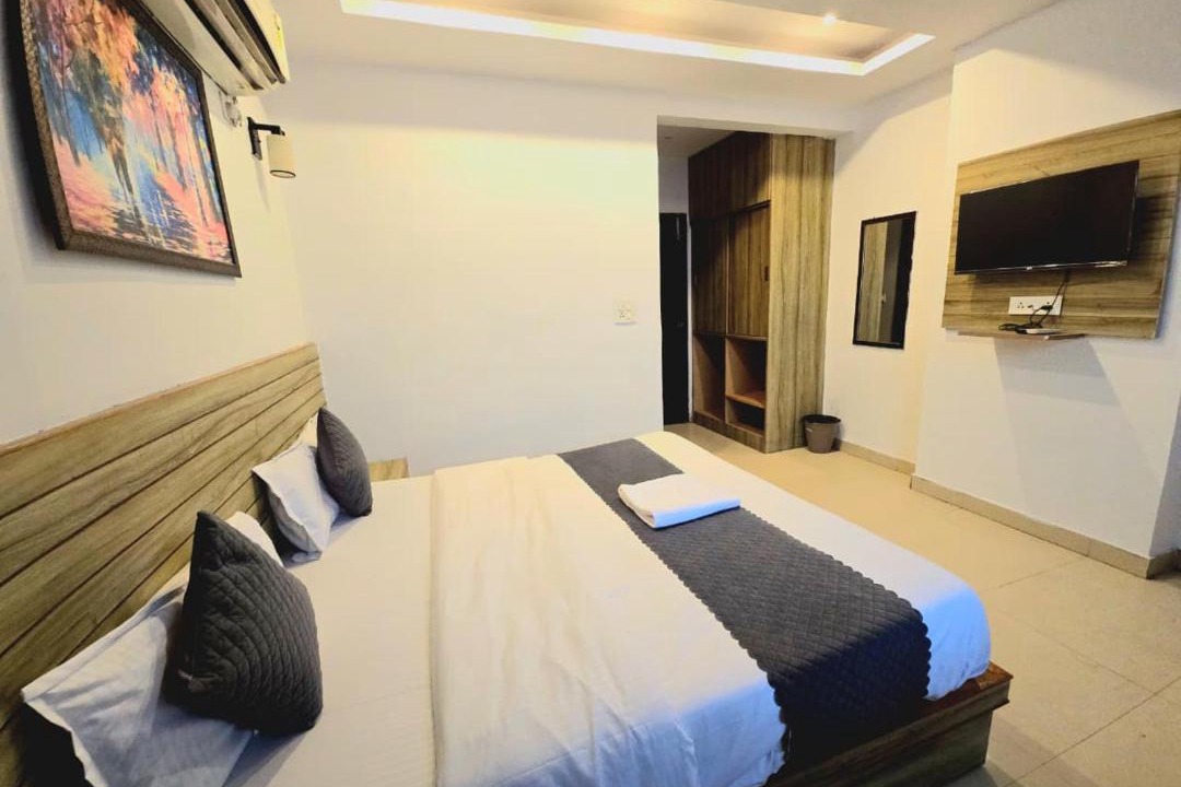 Bullawala Hotel | Evia Stayz Rajpur Canal Mussorie Road