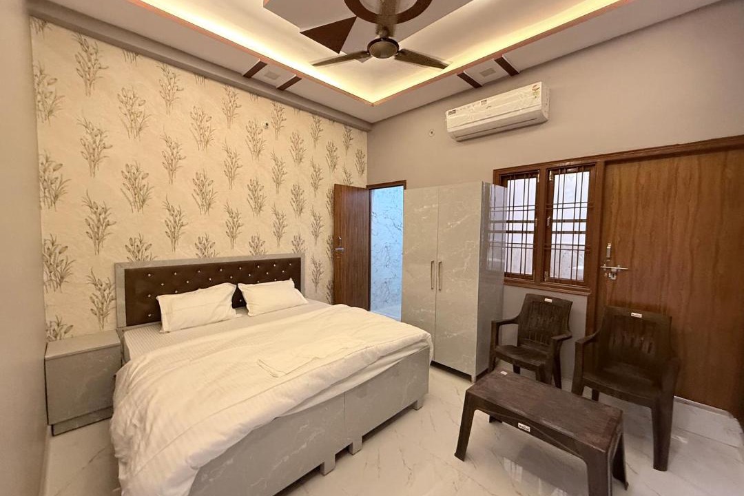 Auli Hotel | Hotel Drip inn JNK