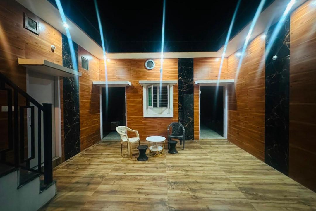 Bullawala Apartment | 2 rooms with Large Baramda