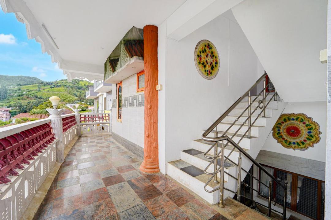 Ooty Hotel | Collection O Murugan Temple Ooty Formerly Sun Palace Resorts