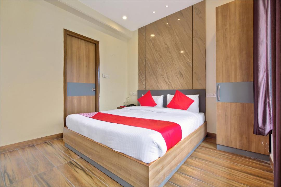 Bullawala Hotel | Super Hotel O Blessings Residency