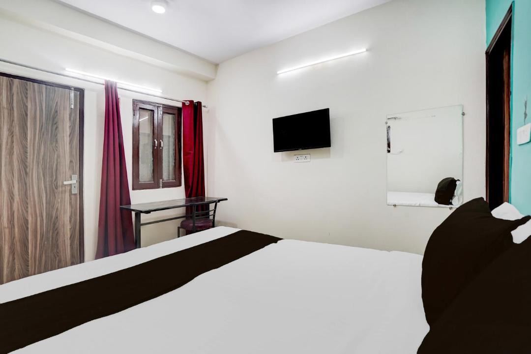 Karol Bagh Hotel | Hotel O Nanak Residency Karol Bagh