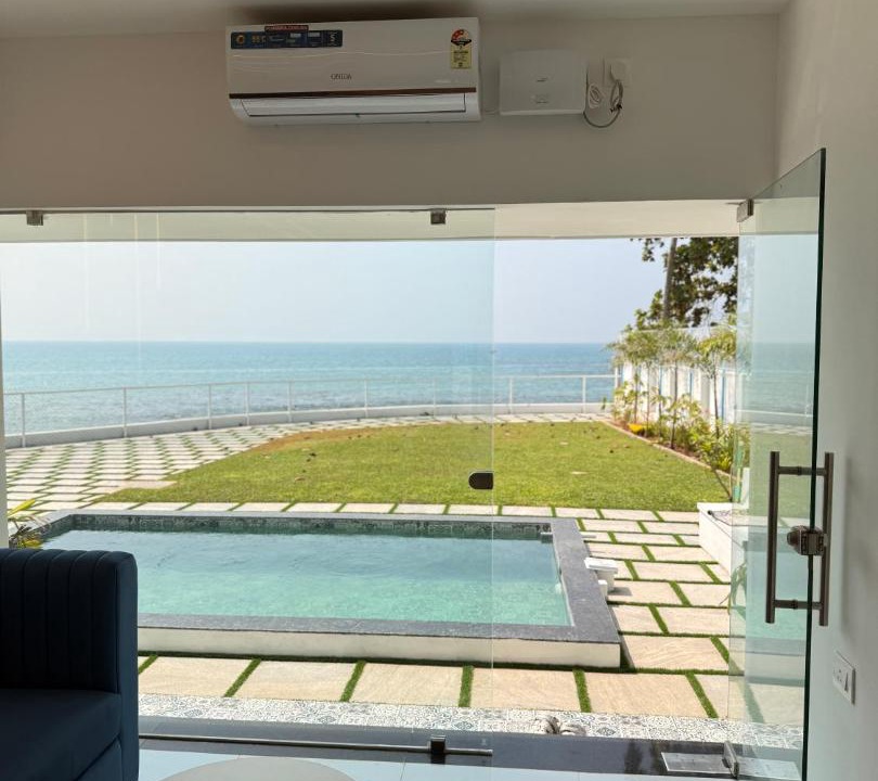 Kollam House | Casa Azul - The Blue House