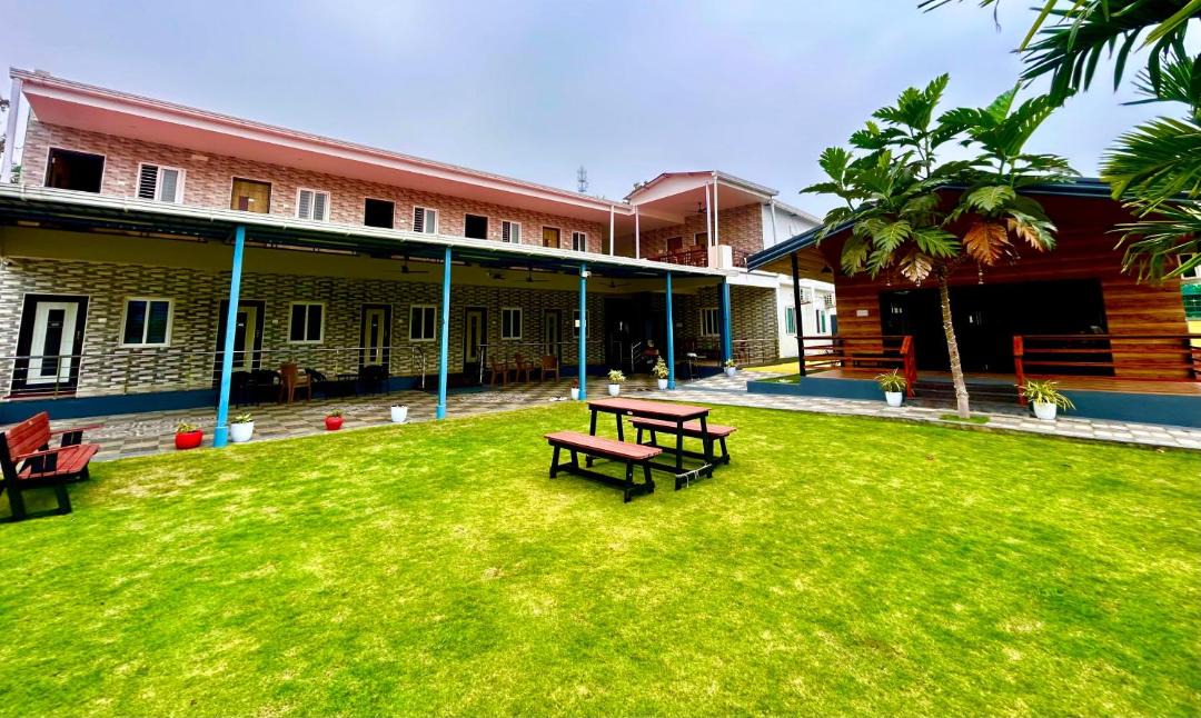 Coimbatore Bed & Breakfast | BR Farm Stay