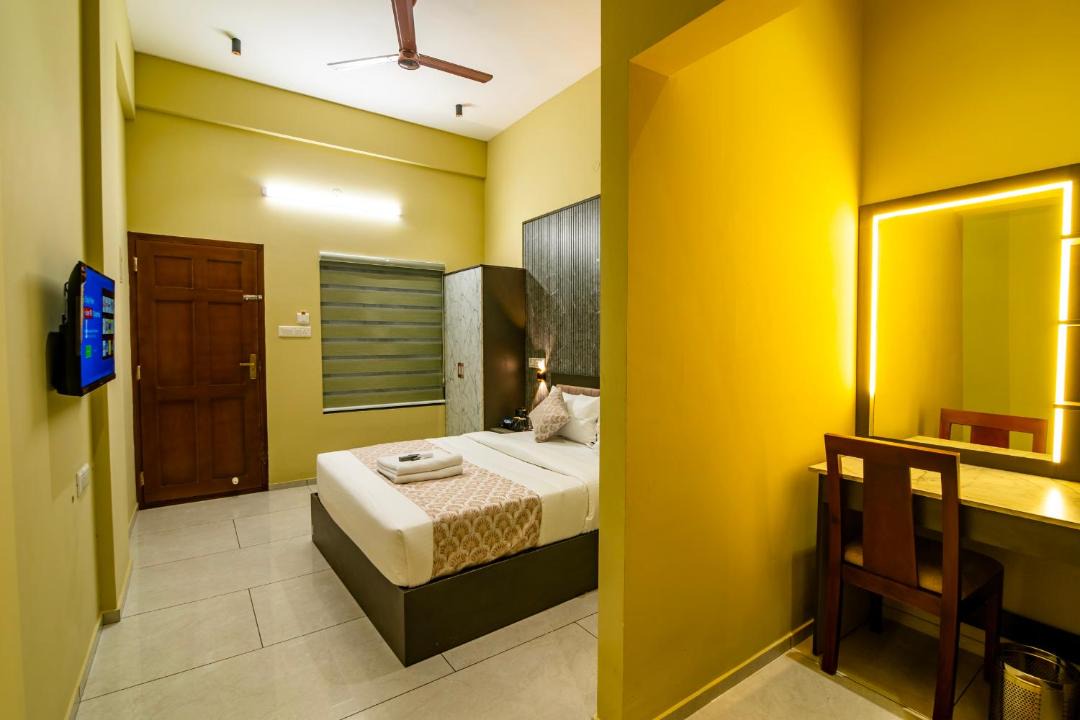 Kalamassery Hotel | Zoho Suites
