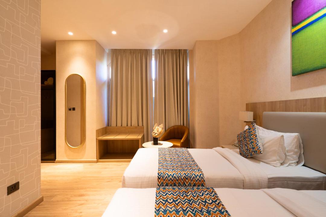Nehru Place Hotel | Bluestone Prime Near Okhla by The Cosy hotels
