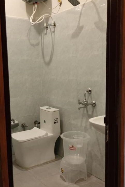 Kanatal Hotel | Milan Home Stay