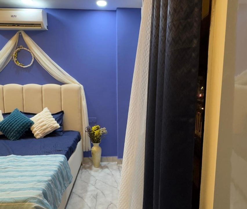 Sainik Farm Apartment | Greece vibes-flat, serviced apartment, private and cozy space space in Delhi and NCR