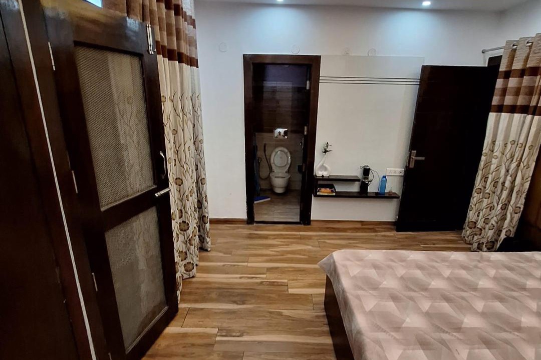 Mayapur Bed & Breakfast | Healing House Haridwar