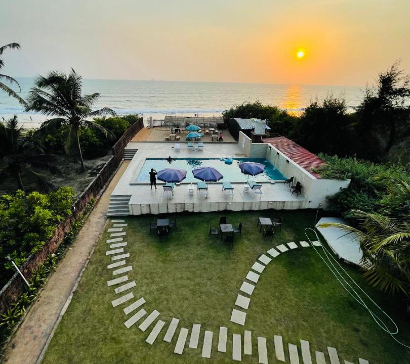 Shiroda Resort | Kay's By The Sea