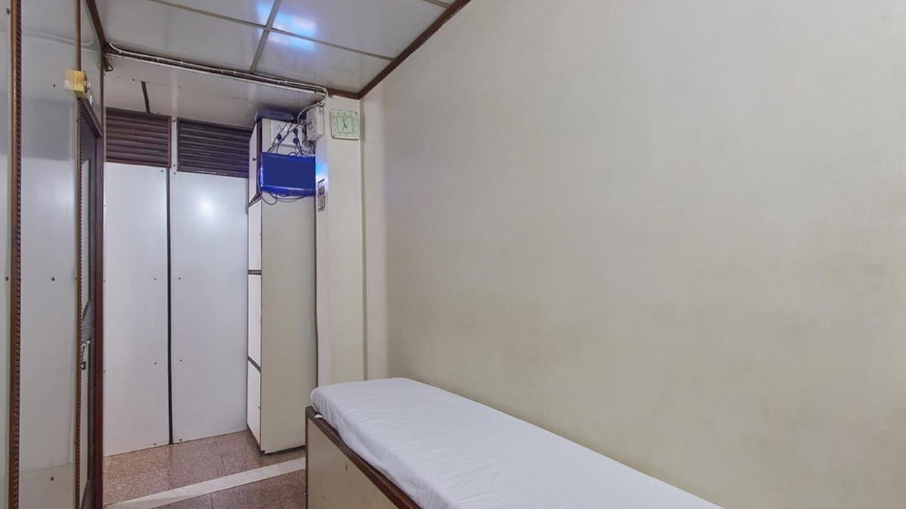 Photo of Bathroom in Mumbai Central