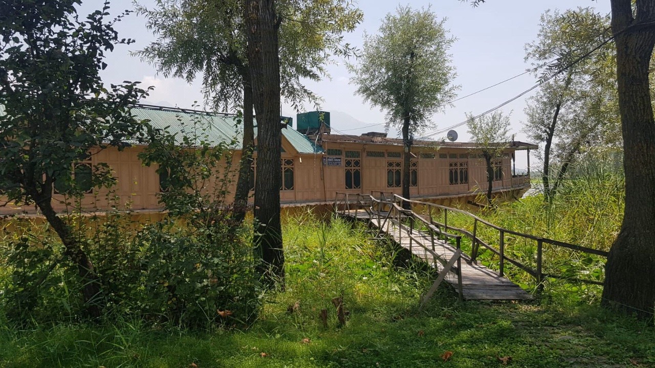 Photo of Buildings in Nagin Bagh