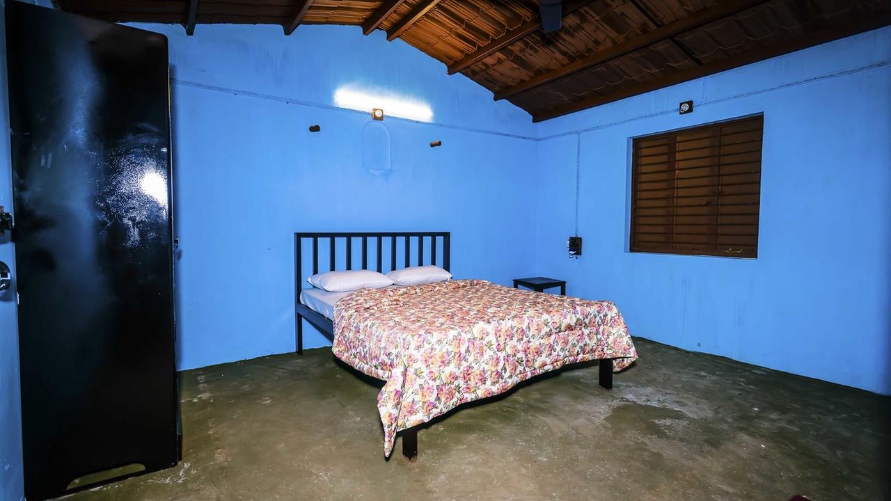 Photo of Bedroom in Satara