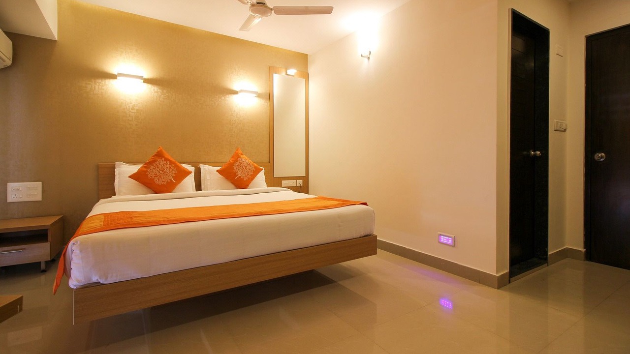 Photo of Bedroom in Hampankatta