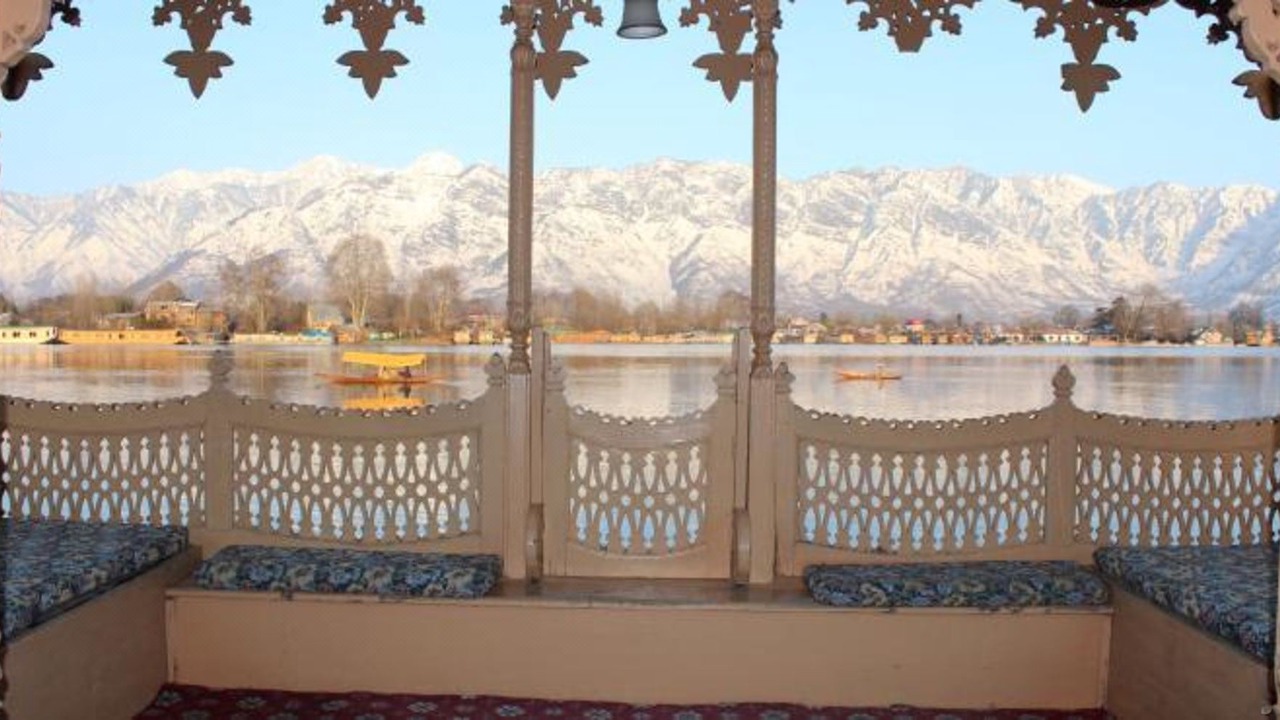 Photo of Patio Balcony in Nagin Bagh