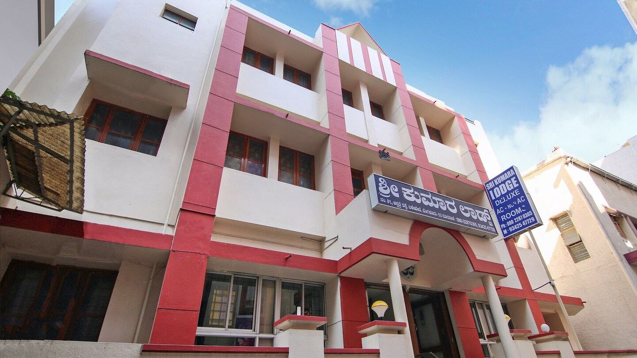 Photo of Buildings in Chickpet