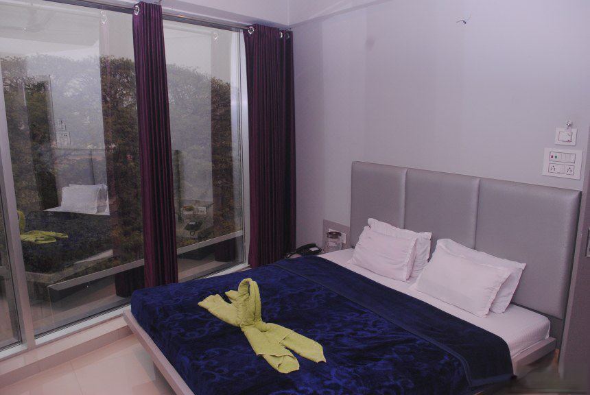 Photo of Bedroom in Sualkuchi