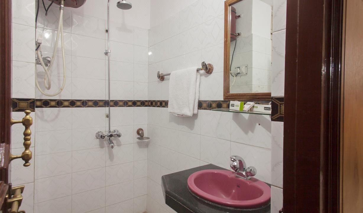 Photo of Bathroom in Haridwar