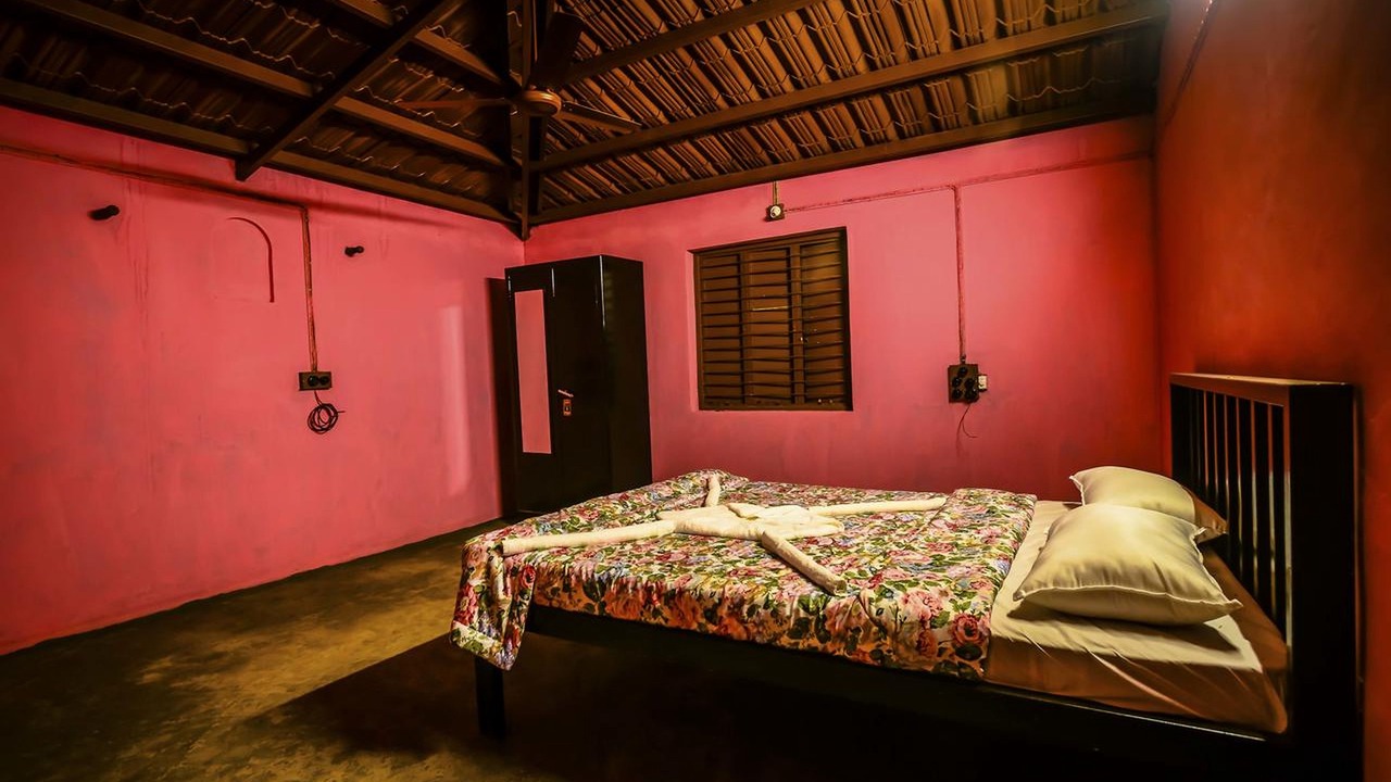 Photo of Bedroom in Satara