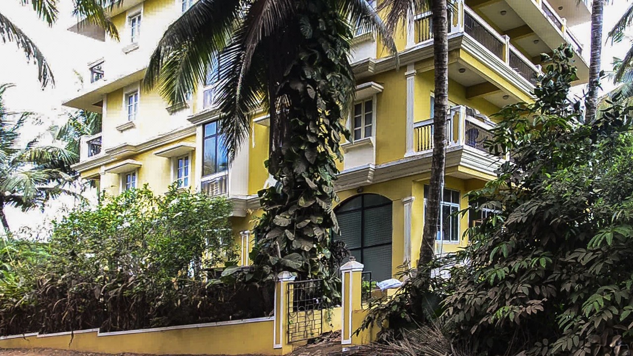Photo of Buildings in Betalbatim