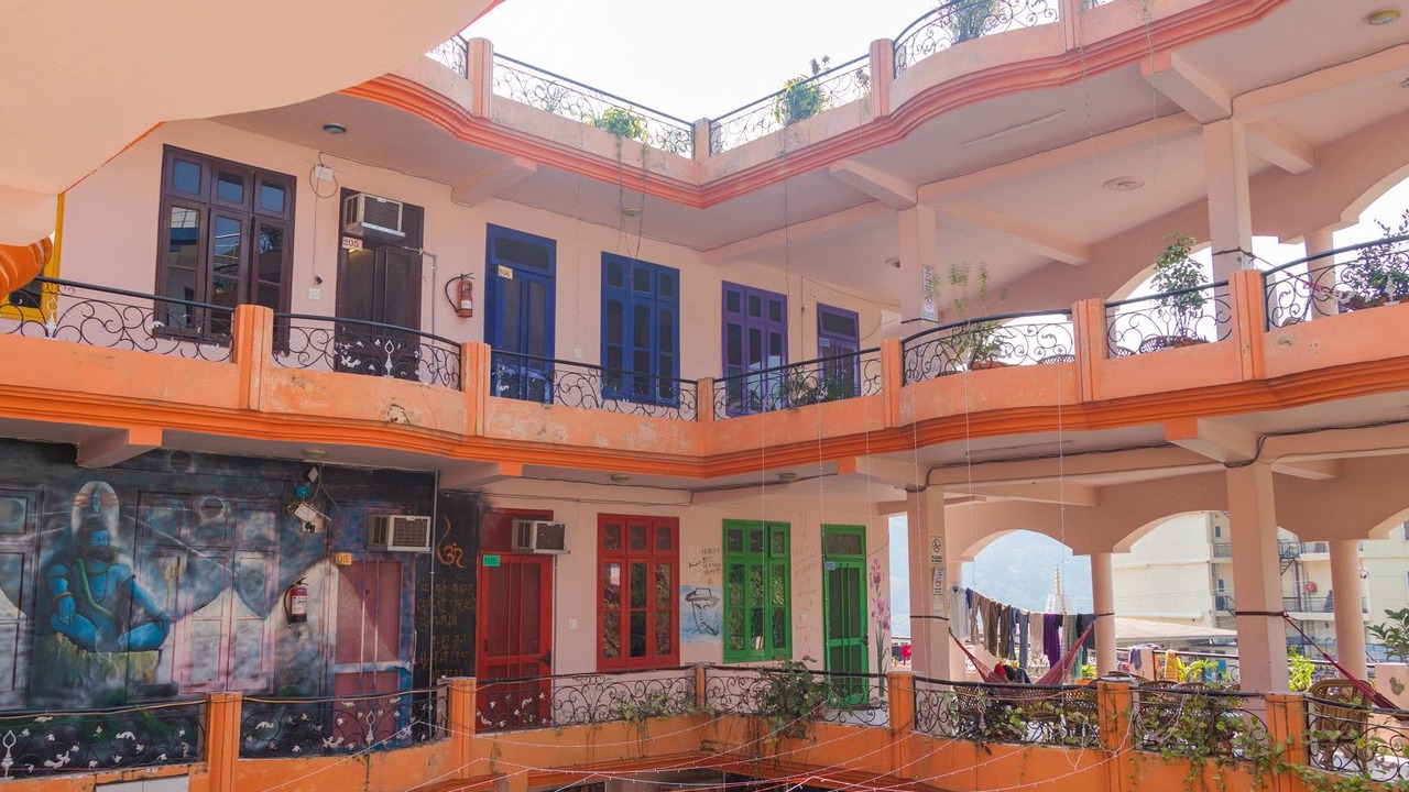 Photo of Buildings in Tapovan