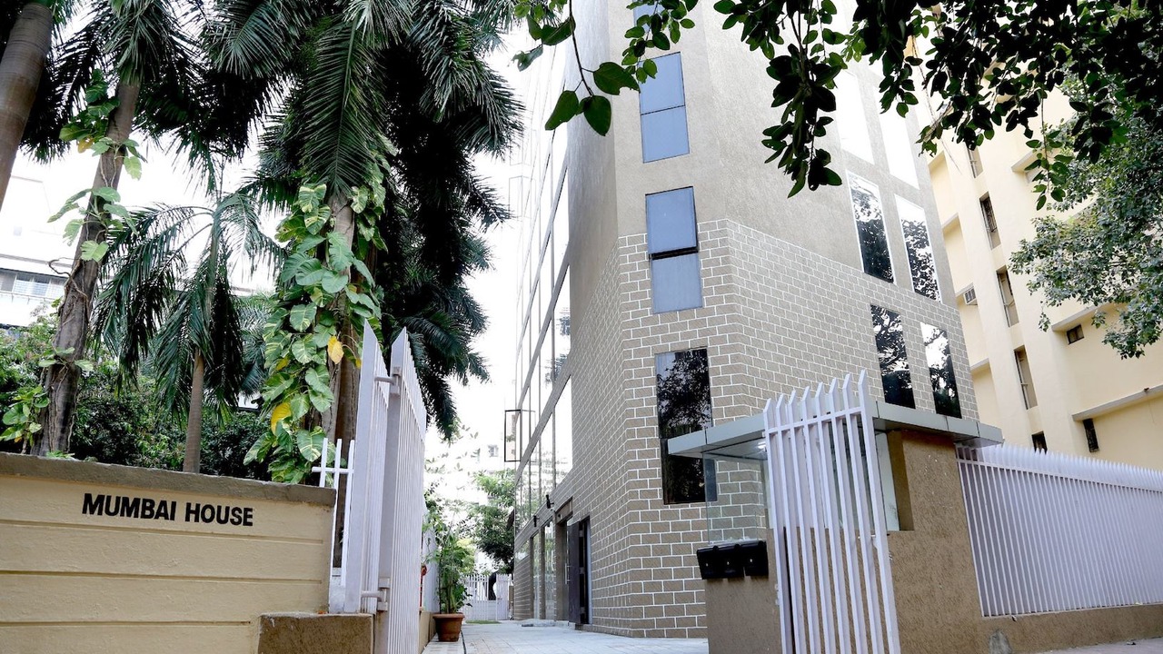 Photo of Buildings in J B Nagar