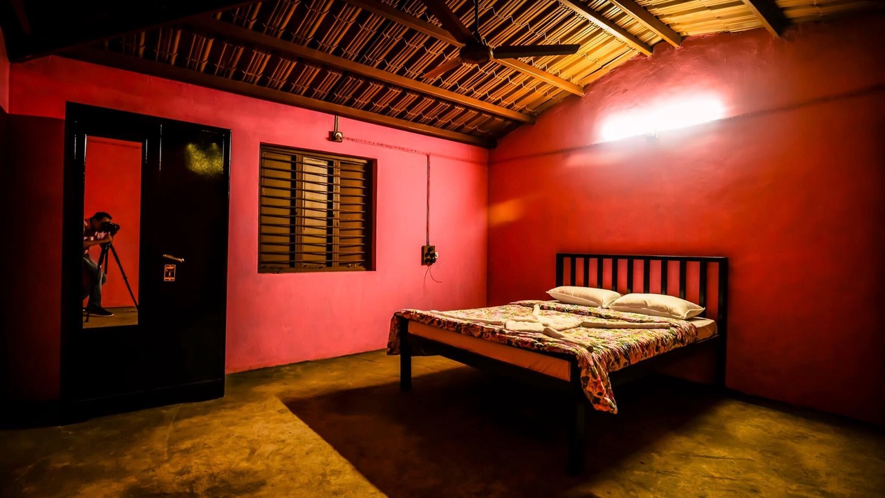 Photo of Bedroom in Satara